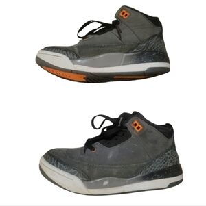Little Boys AIR JORDAN 3 RETRO Little Boys Gray Size 2Y